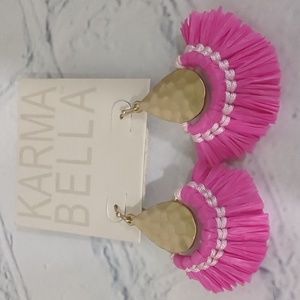 ♥️BUNDLE ITEM♥️ BELLA HOT PINK EARRINGS